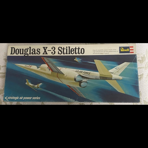 DOUGLAS X-3 STILETTO by REVELL HISTORY MAKERS 1:65 SCALE - Picture 1 of 11